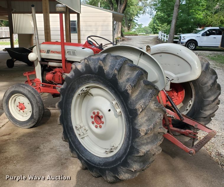 image for item JM9752 Ford 841 Powermaster  tractor