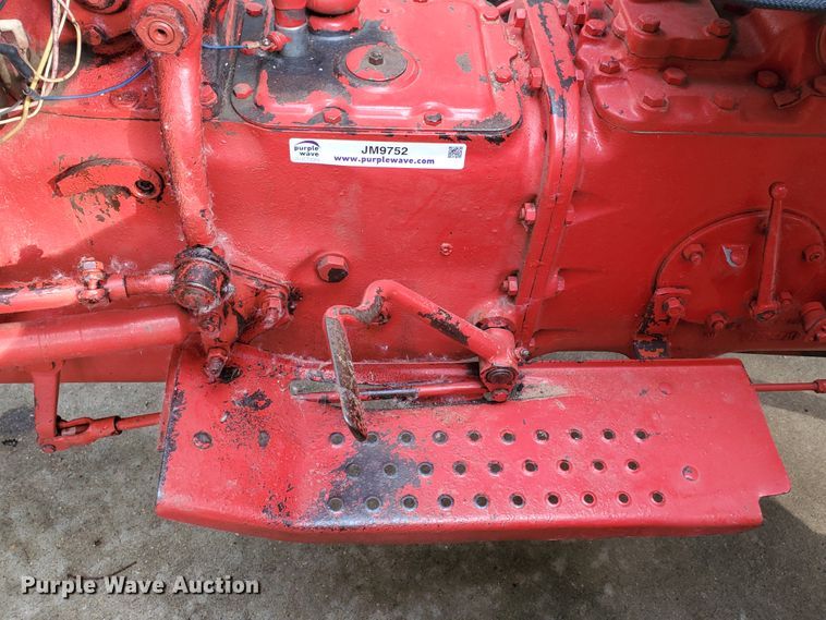 image for item JM9752 Ford 841 Powermaster  tractor