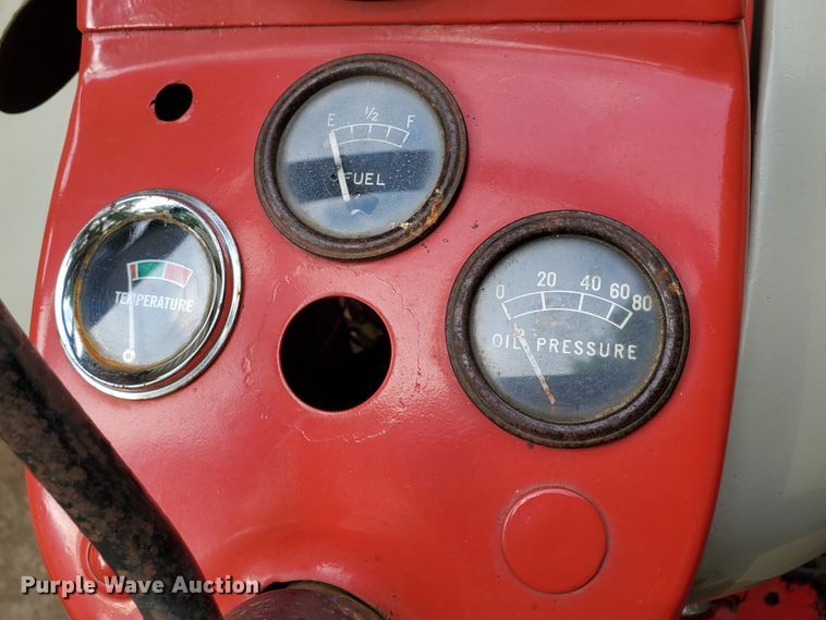 image for item JM9752 Ford 841 Powermaster  tractor