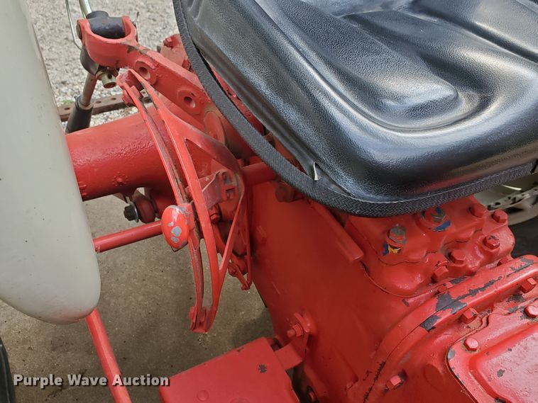 image for item JM9752 Ford 841 Powermaster  tractor