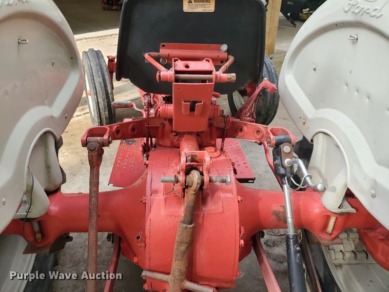 image for item JM9752 Ford 841 Powermaster  tractor