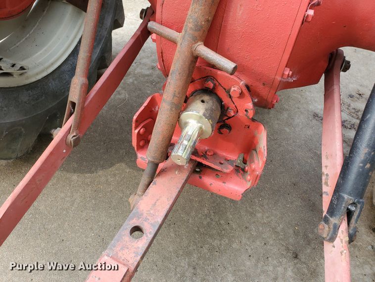 image for item JM9752 Ford 841 Powermaster  tractor