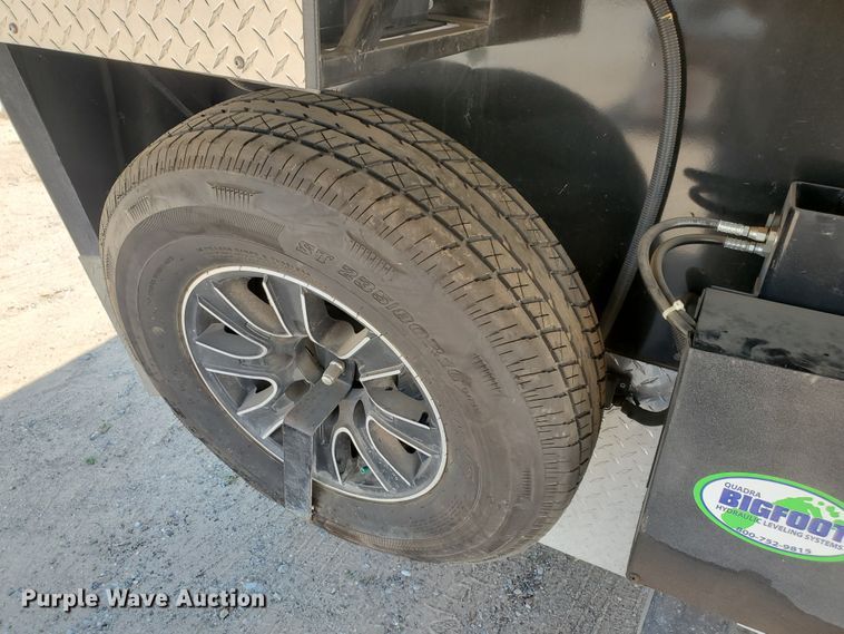 image for item JM9753 2015 Bison Ranger  livestock trailer