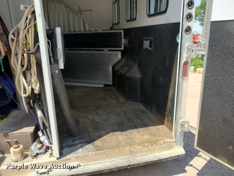 image for item JM9753 2015 Bison Ranger  livestock trailer