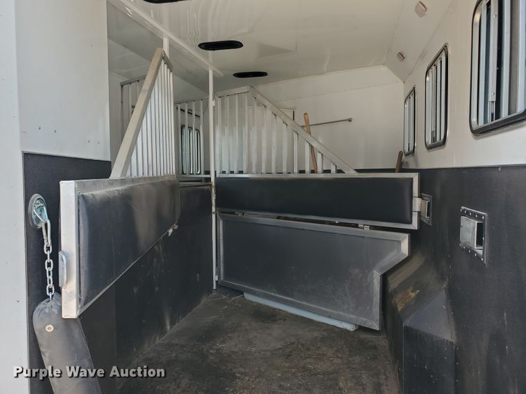 image for item JM9753 2015 Bison Ranger  livestock trailer