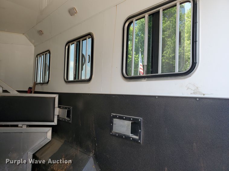 image for item JM9753 2015 Bison Ranger  livestock trailer