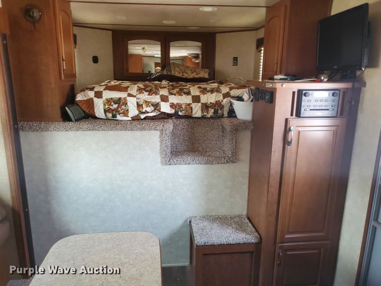 image for item JM9753 2015 Bison Ranger  livestock trailer