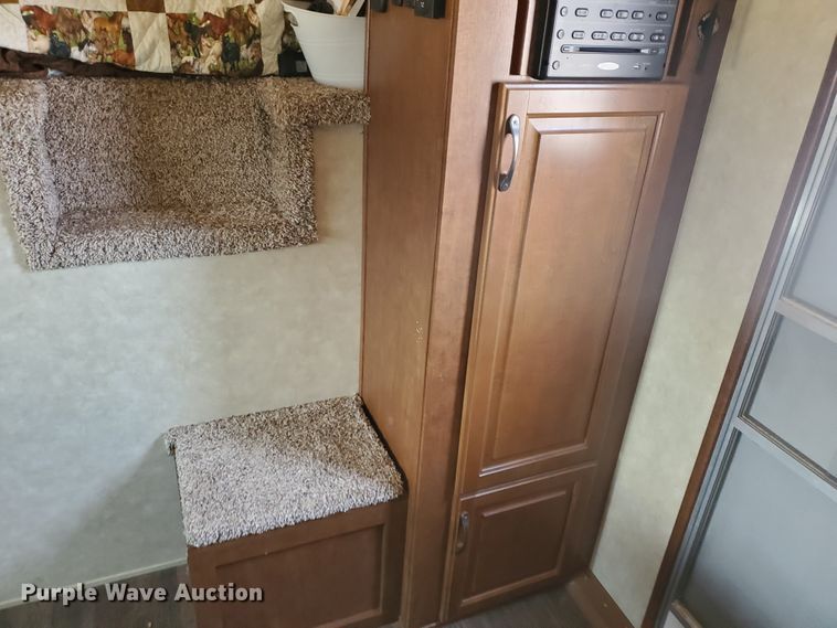 image for item JM9753 2015 Bison Ranger  livestock trailer