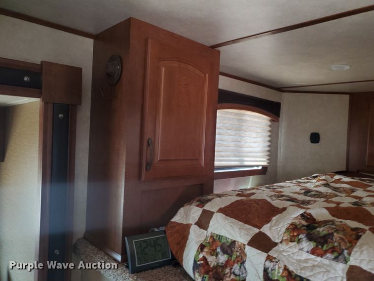 image for item JM9753 2015 Bison Ranger  livestock trailer