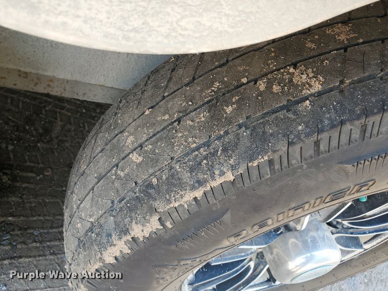 image for item JM9753 2015 Bison Ranger  livestock trailer