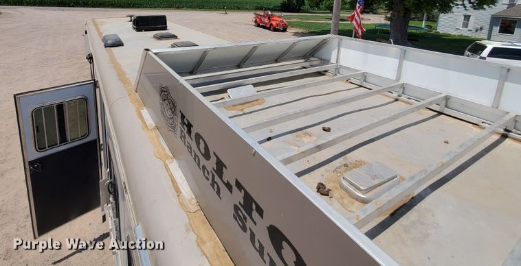 image for item JM9753 2015 Bison Ranger  livestock trailer