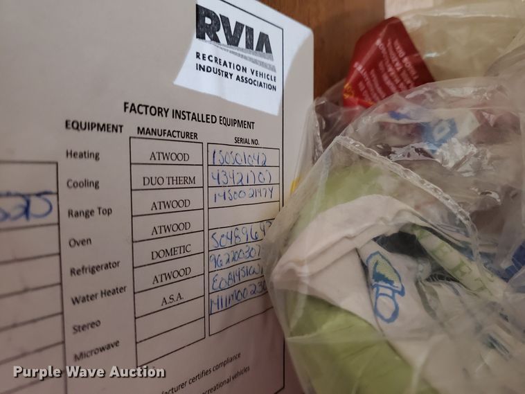 image for item JM9753 2015 Bison Ranger  livestock trailer