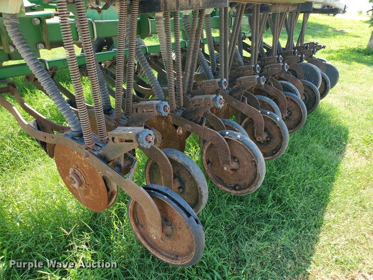 image for item JM9754 1988 Great Plains Solid Stand 24  grain drill