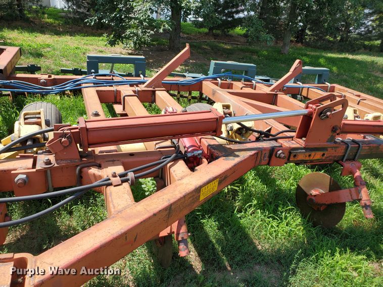 image for item JM9756 Krause 3775  sweep plow