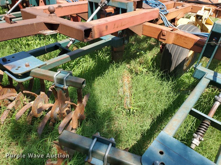 image for item JM9756 Krause 3775  sweep plow