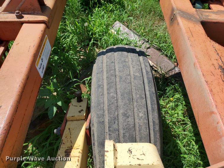 image for item JM9756 Krause 3775  sweep plow