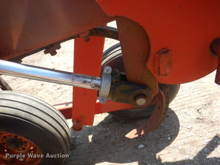 image for item JY9748 White 435  disk chisel