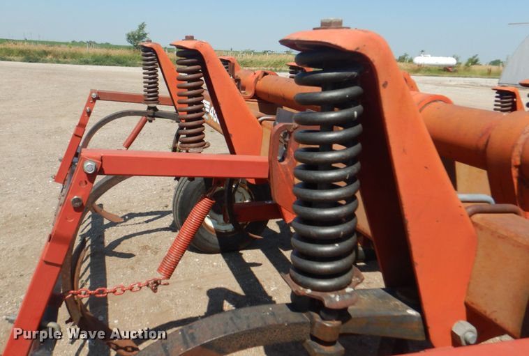 image for item JY9748 White 435  disk chisel