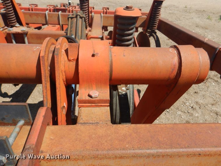 image for item JY9748 White 435  disk chisel