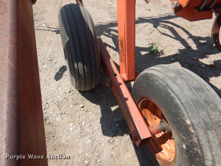 image for item JY9748 White 435  disk chisel