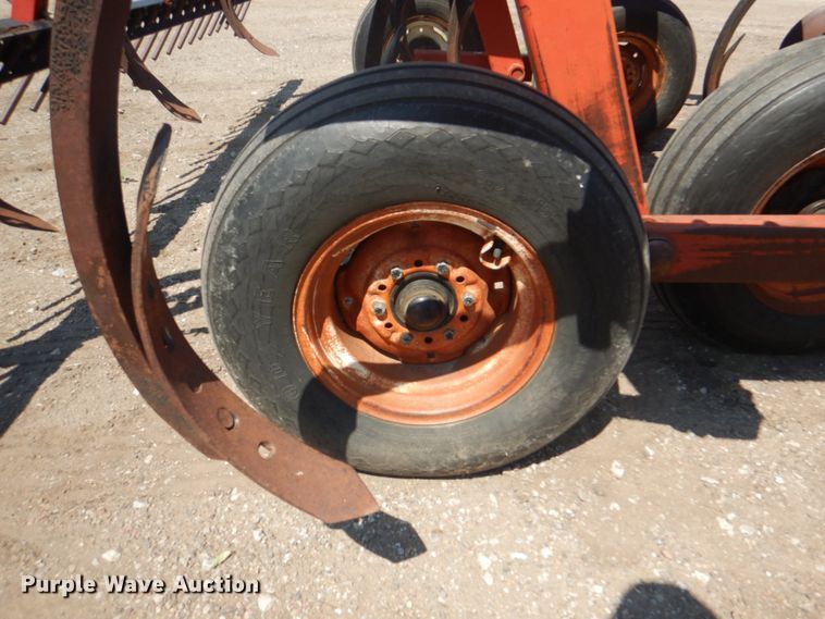 image for item JY9748 White 435  disk chisel