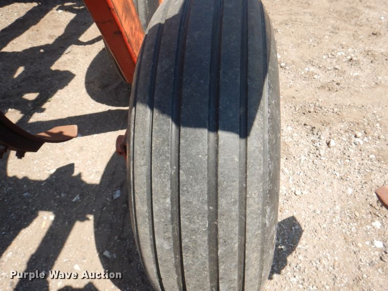 image for item JY9748 White 435  disk chisel