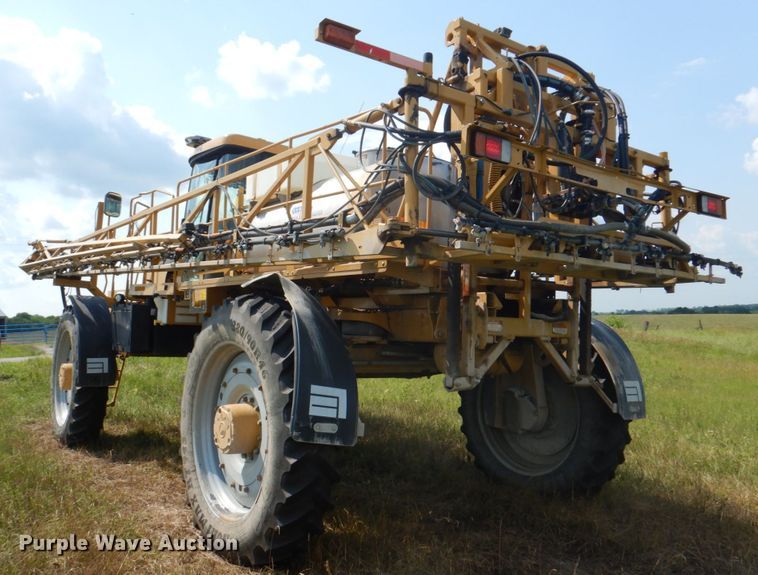 image for item JY9754 2011 Ag-Chem RoGator 994  sprayer