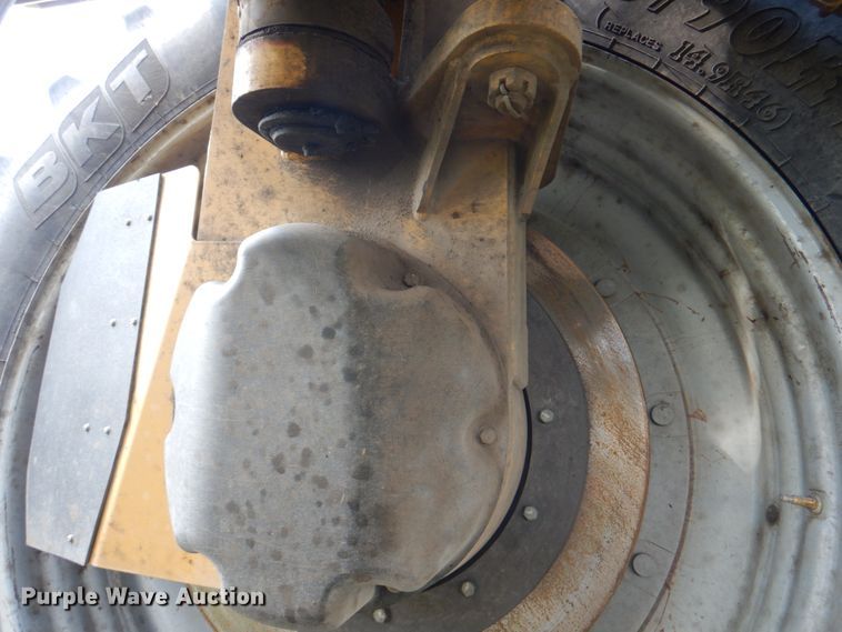 image for item JY9754 2011 Ag-Chem RoGator 994  sprayer