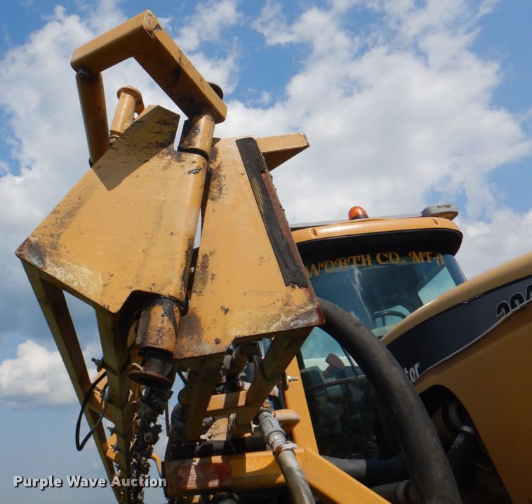 image for item JY9754 2011 Ag-Chem RoGator 994  sprayer