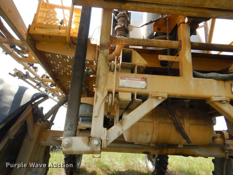 image for item JY9754 2011 Ag-Chem RoGator 994  sprayer