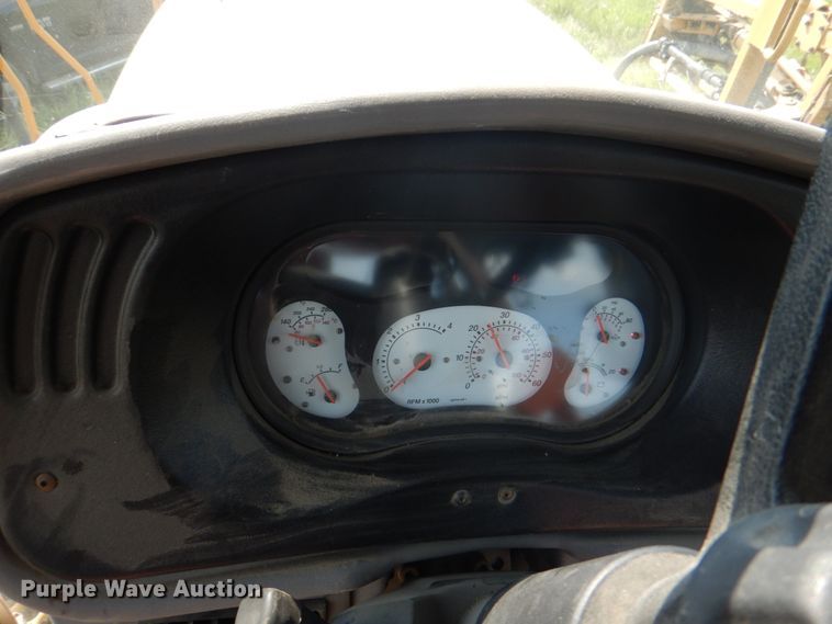 image for item JY9754 2011 Ag-Chem RoGator 994  sprayer