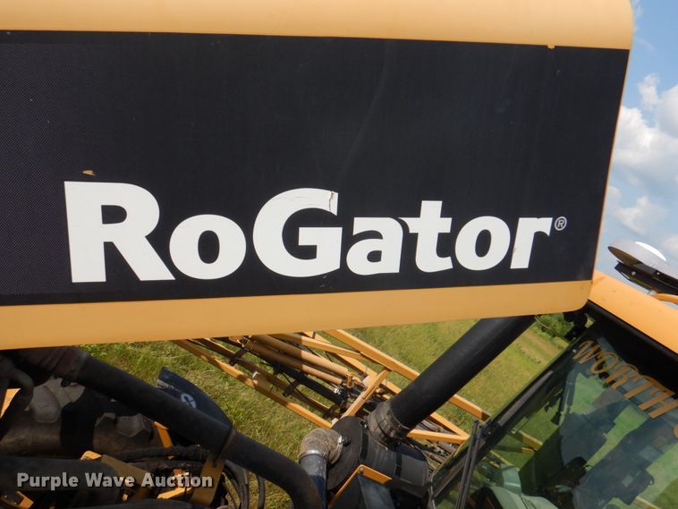 image for item JY9754 2011 Ag-Chem RoGator 994  sprayer