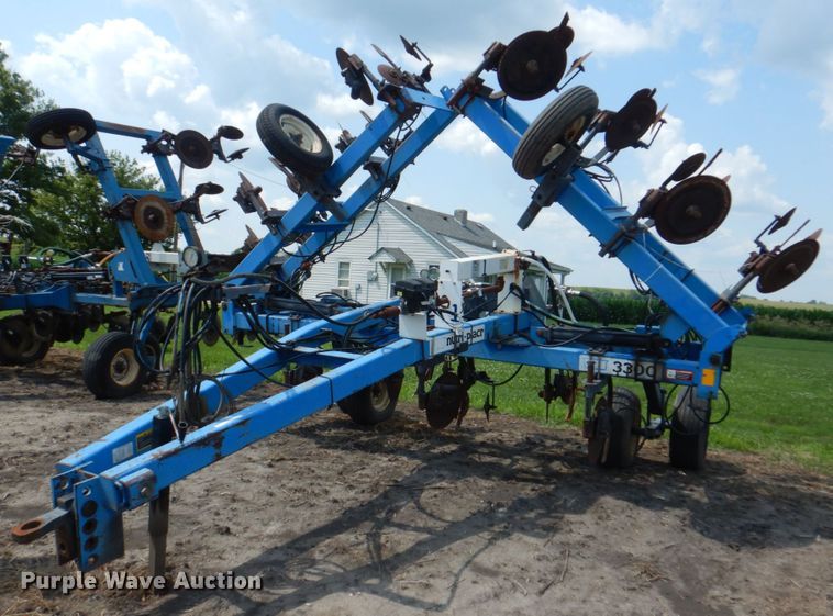 image for item JY9758 DMI 3300 Nutri-Placer  NH3 applicator