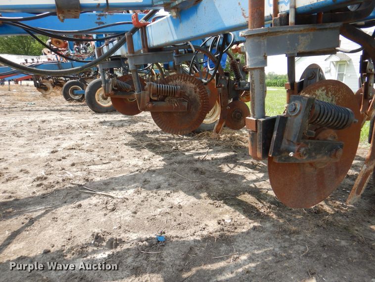 image for item JY9758 DMI 3300 Nutri-Placer  NH3 applicator