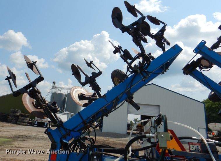 image for item JY9758 DMI 3300 Nutri-Placer  NH3 applicator