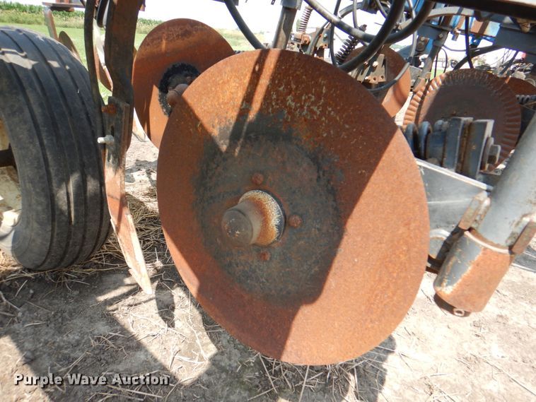 image for item JY9758 DMI 3300 Nutri-Placer  NH3 applicator