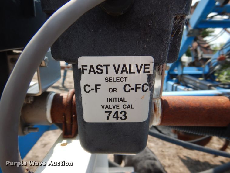 image for item JY9758 DMI 3300 Nutri-Placer  NH3 applicator