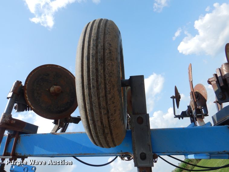 image for item JY9758 DMI 3300 Nutri-Placer  NH3 applicator