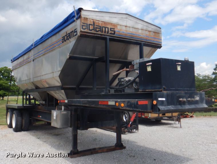 image for item JY9779 2012 Magnolia  trailer with Adams fertilizer tender