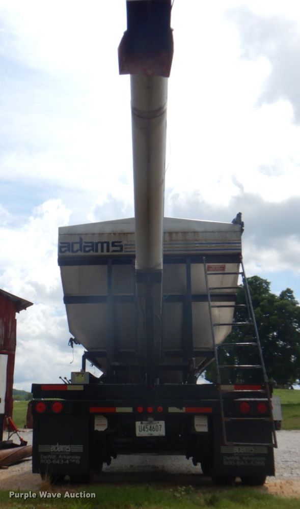 image for item JY9779 2012 Magnolia  trailer with Adams fertilizer tender