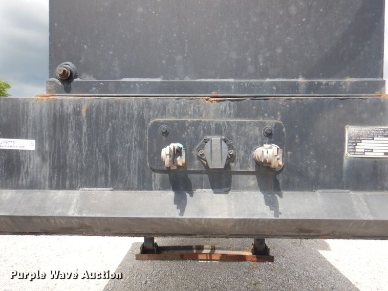 image for item JY9779 2012 Magnolia  trailer with Adams fertilizer tender