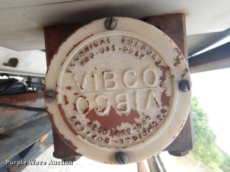 image for item JY9779 2012 Magnolia  trailer with Adams fertilizer tender