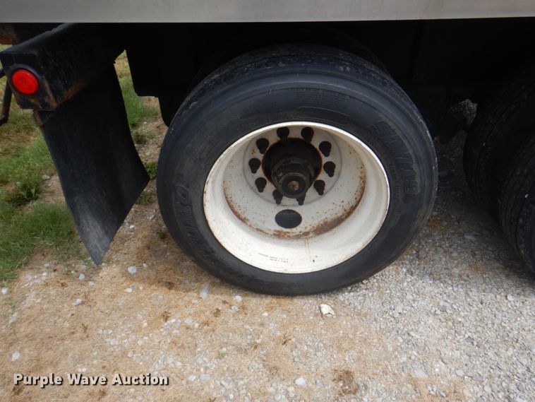 image for item JY9779 2012 Magnolia  trailer with Adams fertilizer tender