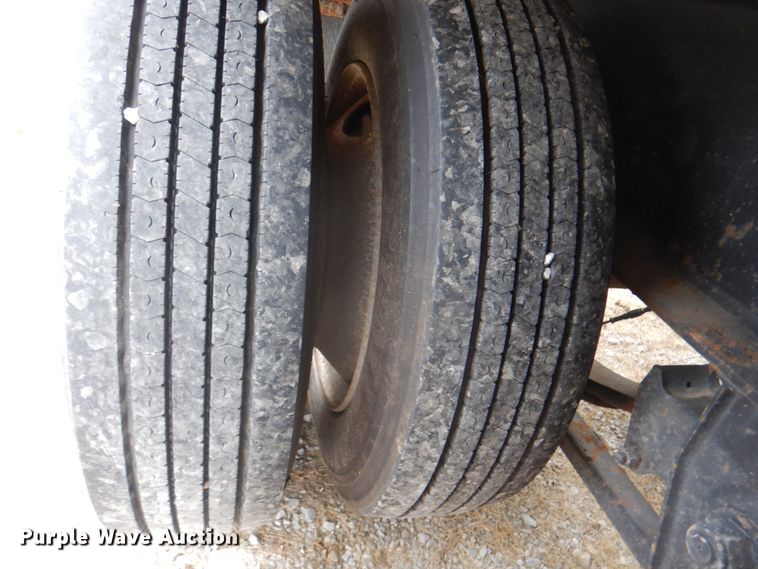 image for item JY9779 2012 Magnolia  trailer with Adams fertilizer tender