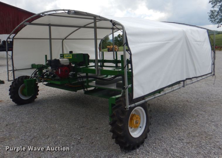 image for item JY9781 Nabers Ag Equipment Easy Pick  harvest assitant