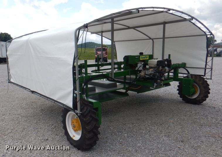 image for item JY9781 Nabers Ag Equipment Easy Pick  harvest assitant