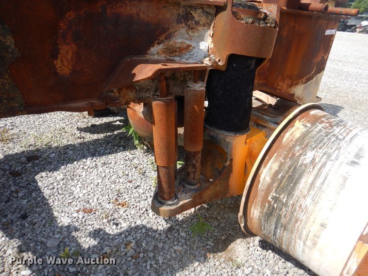 image for item JY9784 Volvo A45G  haul truck frame and parts