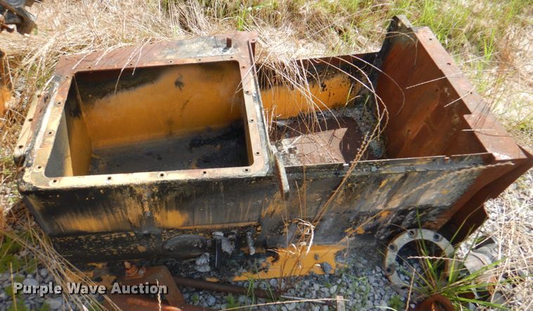 image for item JY9784 Volvo A45G  haul truck frame and parts