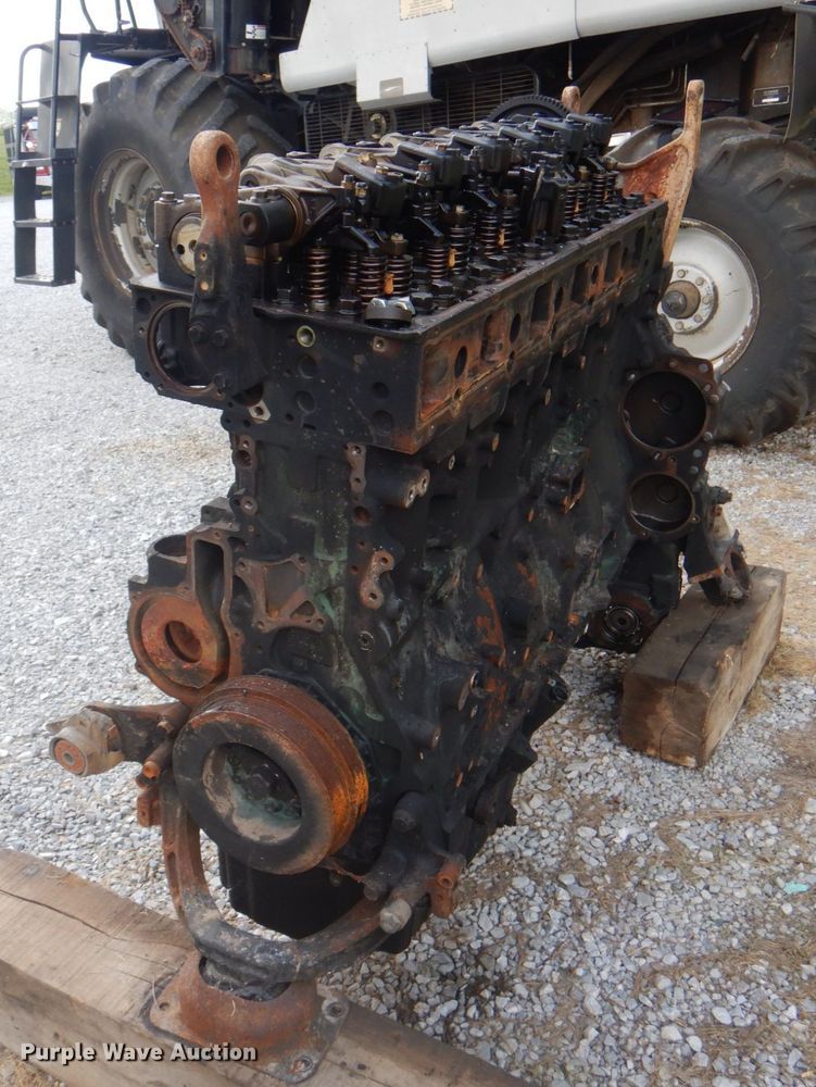 image for item JY9785 Volvo  engine