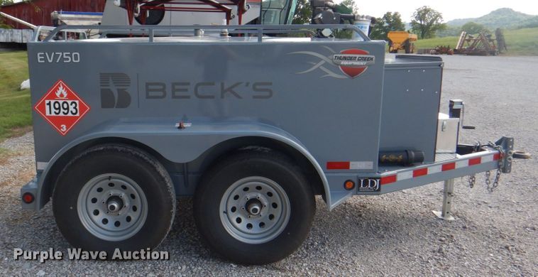 image for item JY9790 2020 Thunder Creek EV750  fuel tank trailer